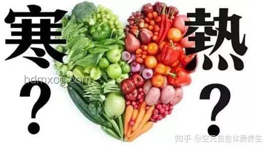牛吃素长壮之谜，人类素食挑战对比
