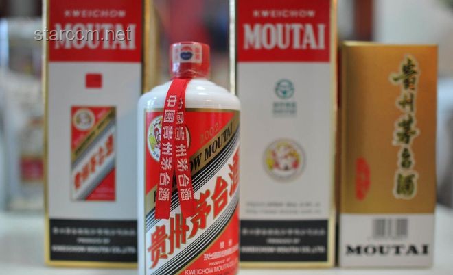 飞天茅台散瓶批发价跌破2000元，背后原因及收藏增值分析