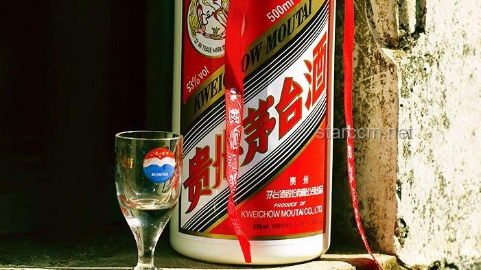 飞天茅台散瓶批发价跌破2000元，背后原因及收藏增值分析