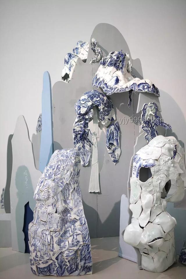 央美毕业展最催泪作品观赏指南，情感共鸣全攻略
